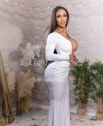 Photo escort girl LAURA: the best escort service