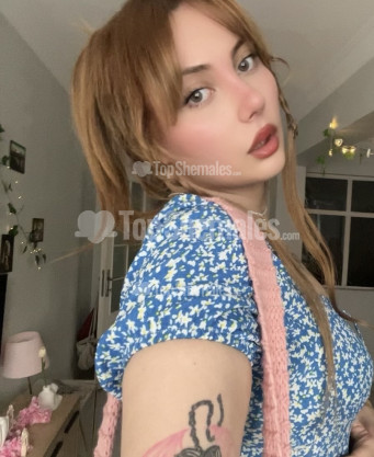 Photo escort girl larissa: the best escort service