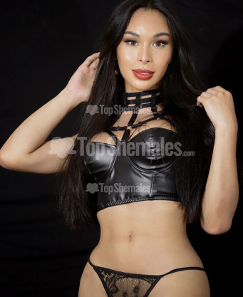 Photo escort girl Erika Asian: the best escort service