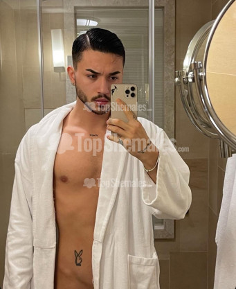 Photo escort girl Berk: the best escort service