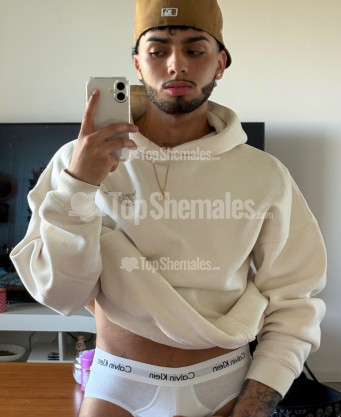 Photo escort girl Vhalentin_LatinXXL: the best escort service