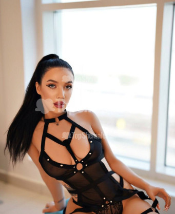 Photo escort girl SCARLET: the best escort service