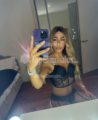 Photo escort girl Julie ts : the best escort service