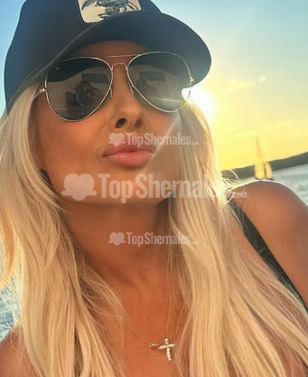 Photo escort girl Elena : the best escort service