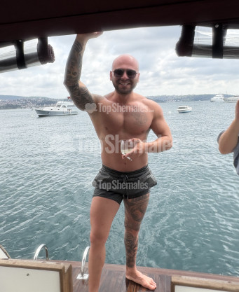 Photo escort girl BALKAR: the best escort service