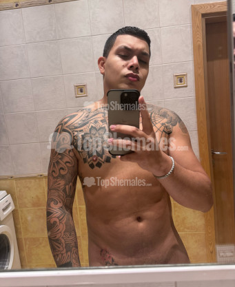 Photo escort girl TonyBisexTop: the best escort service