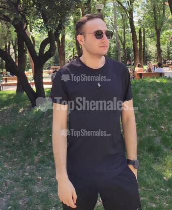 Photo escort girl MERTCANHUB: the best escort service