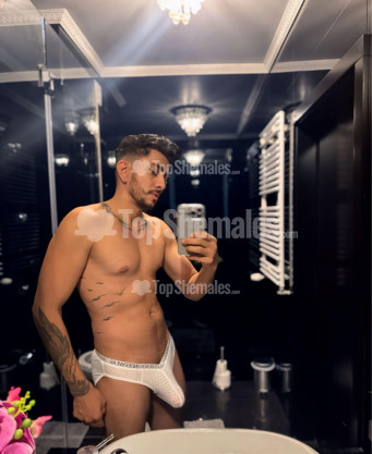 Photo escort girl THONY: the best escort service